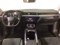Audi e-tron 2021 50 quattro premium - фото 6