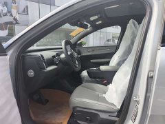 Volvo EX30 2025 rear drive long range version Plus - фото 9