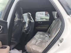 Volvo XC60 B5 four-wheel drive Zhiyi Luxury Edition - фото 10