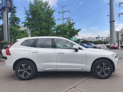 Volvo XC60 B5 four-wheel drive Zhiyi Luxury Edition - фото 4