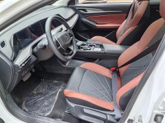Lynk & Co EADO 2022 PLUS Blue Whale NE 1.4T GDI DCT Premium Edition - фото 4