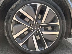 Li Auto Ideal L9 Max - фото 10