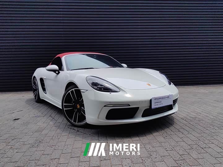 Porsche 718 Boxster 2.0T - автомобиль из Китая