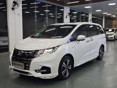 Honda Odyssey 2.0L Sharp Exclusive Edition - фото 1