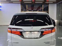 Honda Odyssey 2.0L Sharp Exclusive Edition - фото 15