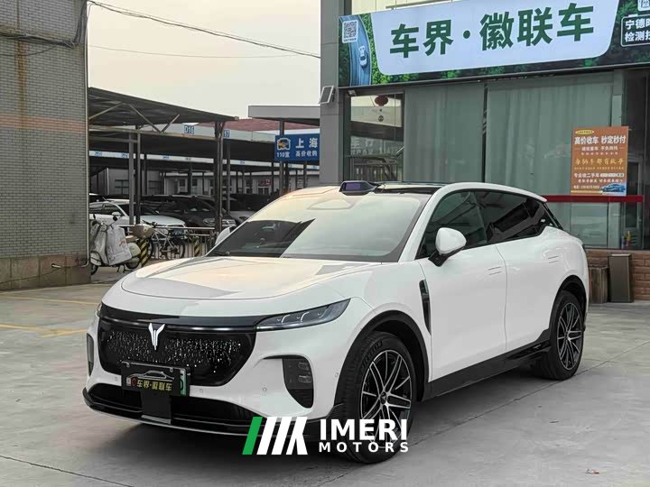 Voyah Lantu Zhiyin AWD Qiankun Edition - автомобиль из Китая