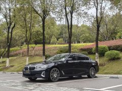 BMW 5 Series 530Li leading M sports package - фото 1