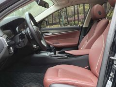 BMW 5 Series 530Li leading M sports package - фото 10