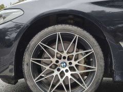 BMW 5 Series 530Li leading M sports package - фото 7