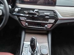 BMW 5 Series 530Li leading M sports package - фото 9