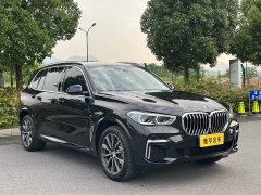 BMW X5 facelift xDrive 30Li exclusive M sports package - фото 3