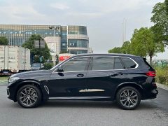 BMW X5 facelift xDrive 30Li exclusive M sports package - фото 4