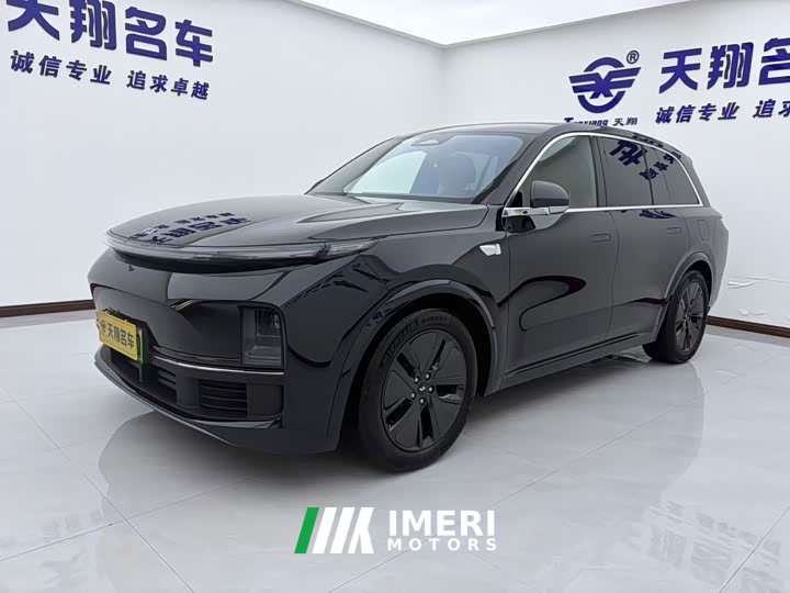 Li Auto Ideal L8 Pro - автомобиль из Китая