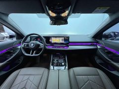 BMW 5 Series 530Li xDrive M Sports Package - фото 8