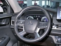 Mitsubishi Outlander 1.5T CVT four-wheel drive premium version 7 seats - фото 16
