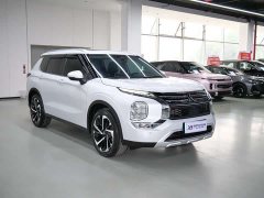 Mitsubishi Outlander 1.5T CVT four-wheel drive premium version 7 seats - фото 3