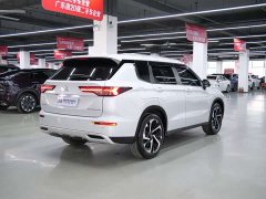 Mitsubishi Outlander 1.5T CVT four-wheel drive premium version 7 seats - фото 5
