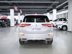 Mitsubishi Outlander 1.5T CVT four-wheel drive premium version 7 seats - фото 6