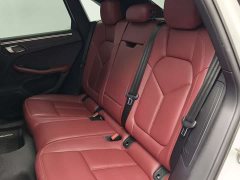 Porsche Macan 2.0T - фото 10