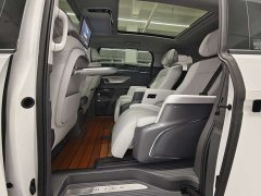 Buick GL8 Lu Zun Exclusive Edition - фото 11