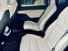 Tesla Model X 2023 tri-motor all-wheel drive Plaid version - фото 8