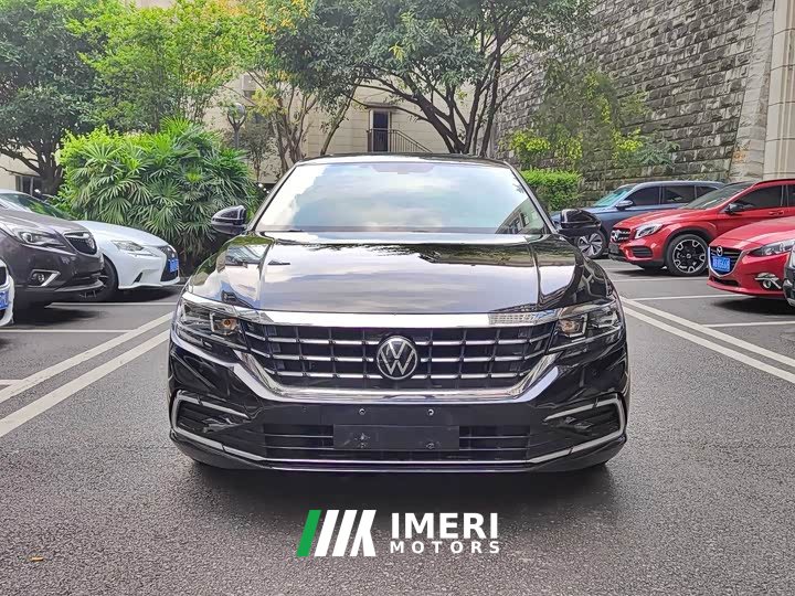 Volkswagen Passat 330TSI Elite Edition - автомобиль из Китая