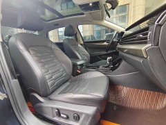 Volkswagen Passat 330TSI Elite Edition - фото 14