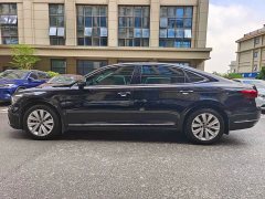Volkswagen Passat 330TSI Elite Edition - фото 7