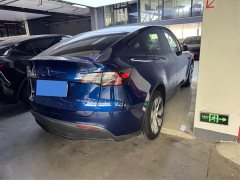 Tesla Model Y standard range rear-wheel drive version - фото 12