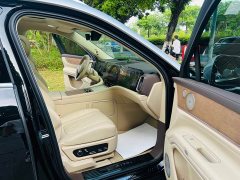 AITO Wenjie M9 extended range Max version 42kWh 6-seater version - фото 11