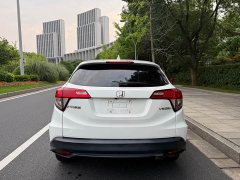 Lynk & Co Binzhi 2020 1.5L CVT Pioneer Edition - фото 3