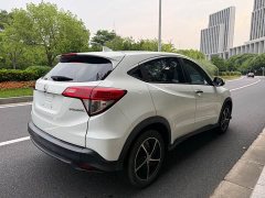 Lynk & Co Binzhi 2020 1.5L CVT Pioneer Edition - фото 4