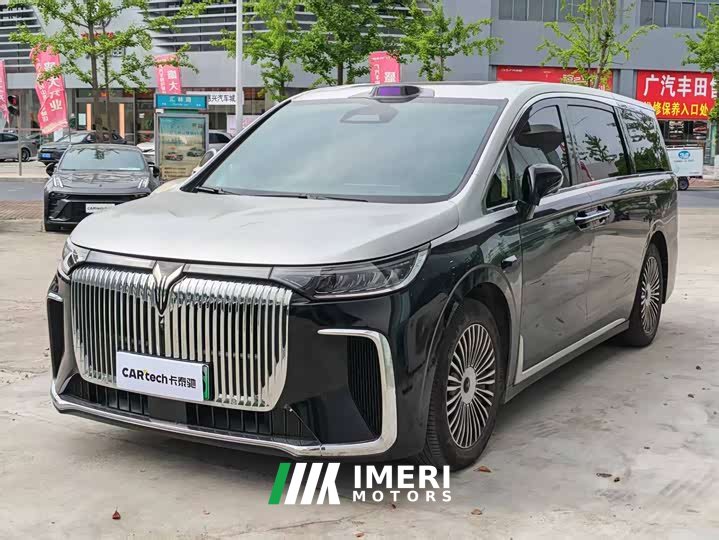 VOYAH Dream PHEV 4WD Excellence Qiankun Edition - автомобиль из Китая