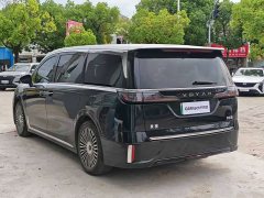 VOYAH Dream PHEV 4WD Excellence Qiankun Edition - фото 7