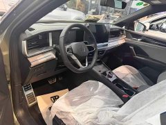 Volkswagen Tiguan L 330TSI automatic two-wheel drive R-Line Longyao Edition - фото 5