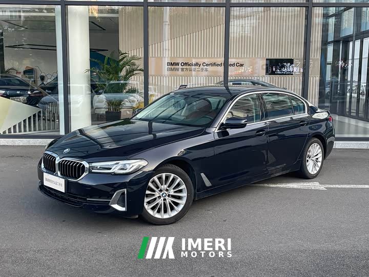 BMW 5 Series 2022 525Li Luxury Package - автомобиль из Китая