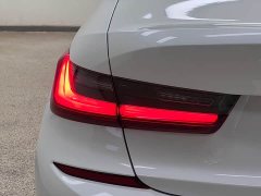 BMW 3 Series 325Li M Sports Package - фото 10
