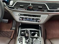 BMW 7 Series 2019 facelift 740Li Exclusive M Sports Package - фото 14
