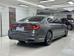 BMW 7 Series 2019 facelift 740Li Exclusive M Sports Package - фото 4