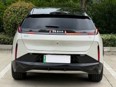 Zeekr X five-seater rear-wheel drive version - фото 4