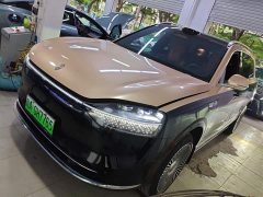 AITO M9 EREV Ultra 42kWh 6-Seater - фото 1