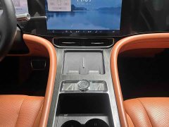 AITO M9 EREV Ultra 42kWh 6-Seater - фото 15