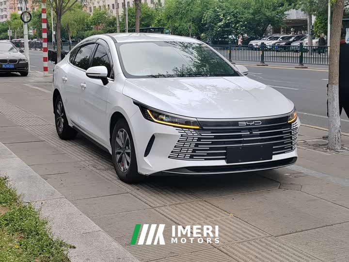 BYD Destroyer 05 DM-i 55KM Smooth Edition - автомобиль из Китая