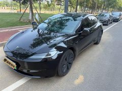 Tesla Model 3 2023 rear-wheel drive version - фото 1