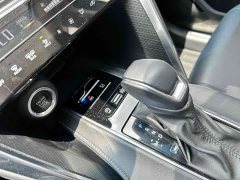 Toyota Venza 2023 2.0L CVT FWD Premium Edition - фото 18