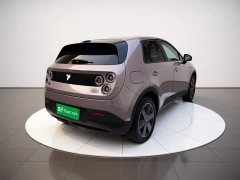 Lynk & Co firefly luminous version - фото 4
