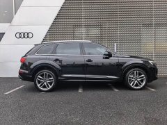 Audi Q7 55 TFSI quattro S line Sport - фото 3
