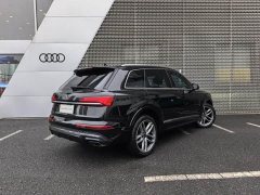Audi Q7 55 TFSI quattro S line Sport - фото 4
