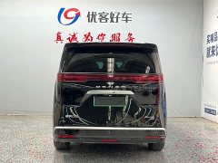 Denza D9 DM-i smart driving version 1020 four-wheel drive premium - фото 17