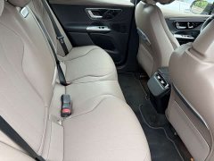 Mercedes-Benz EQE SUV 500 4MATIC - фото 9